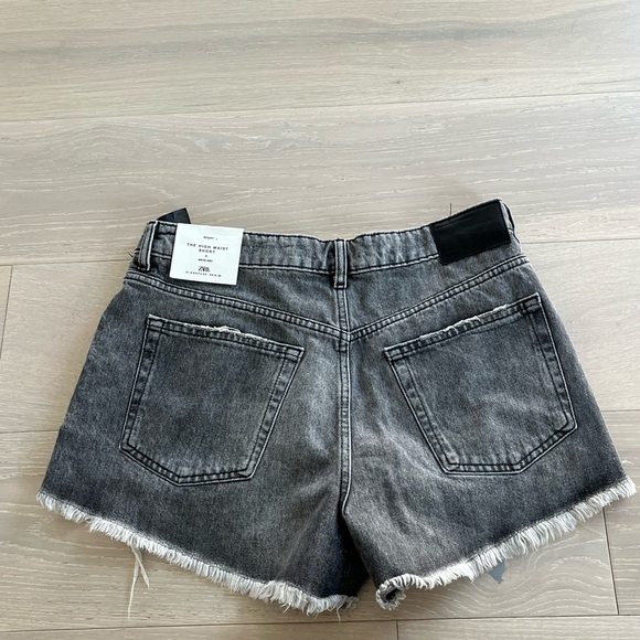 NWT ZARA the High Waisted Shorts in Arctic grey size 10 - Picture 8 of 9